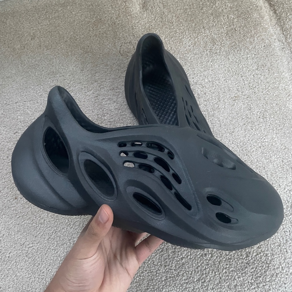 Adidas Yeezy Foam RNR